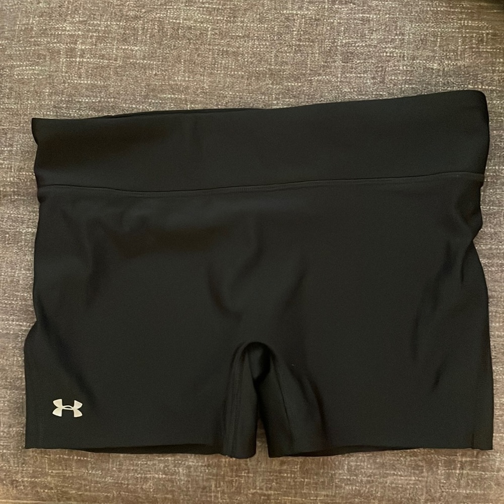 Black Under Armour workout shorts
